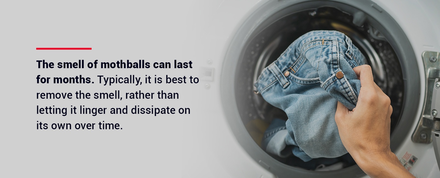 how to remove mothball smell from clothes